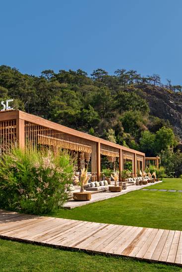 Алғашқы порно кастингтің нақты түсірілімі Жас, әдемі орыс қыздарымен анальды секс